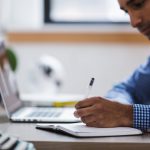 How to Use ChatGPT to Start a Copywriting Business