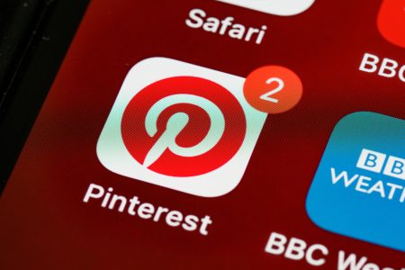 Designing Stunning Pinterest Pins with ChatGPT